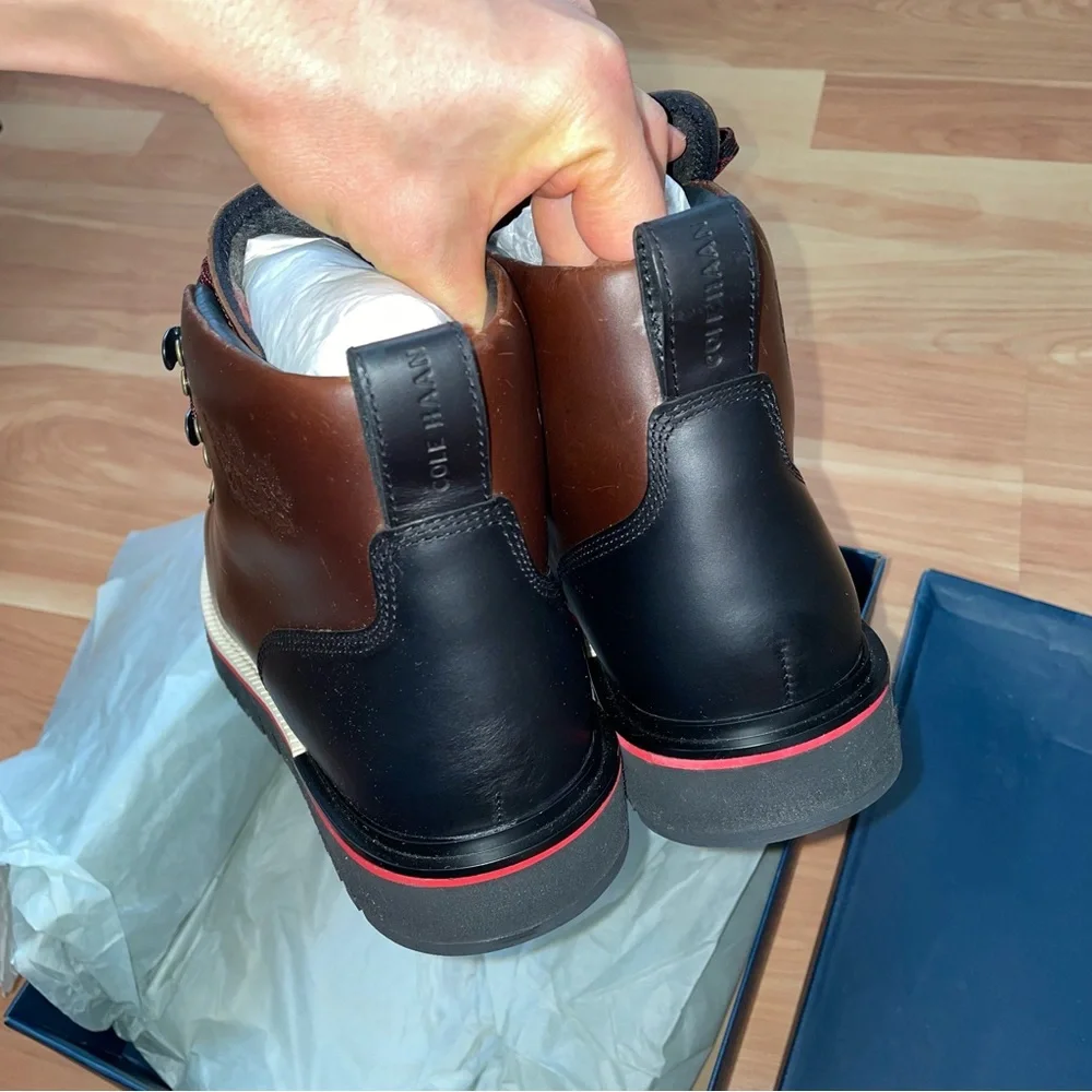 Cole Haan NEW Brown Leather Lugsole Hiking Boots size 8 Outdoor Gorpcore Rugged